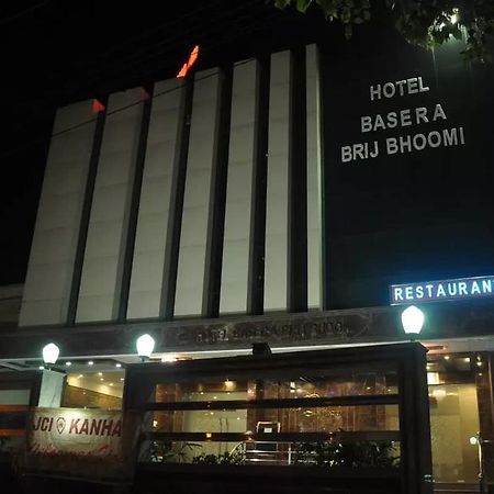 Hotel Basera Brij Bhoomi Vrindāvan Exteriör bild